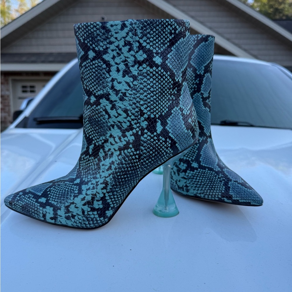 Gianni Bini Blue Snake-Print Pointed Ankle Booties - Picture 8 of 10